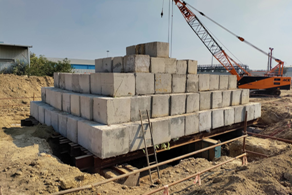 Pile Load Test - Raicon Labs